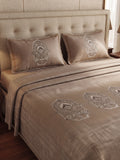 Warm Sand Beige Paisley Bedsheet Set – Elegant Indian Heritage Motif Print with 2 Pillow Covers