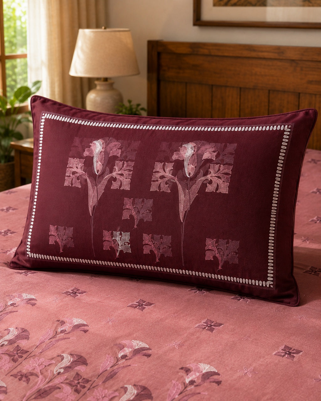 Dusty Rose Floral Bedsheet Set – Elegant Botanical Print with 2 Pillow Covers