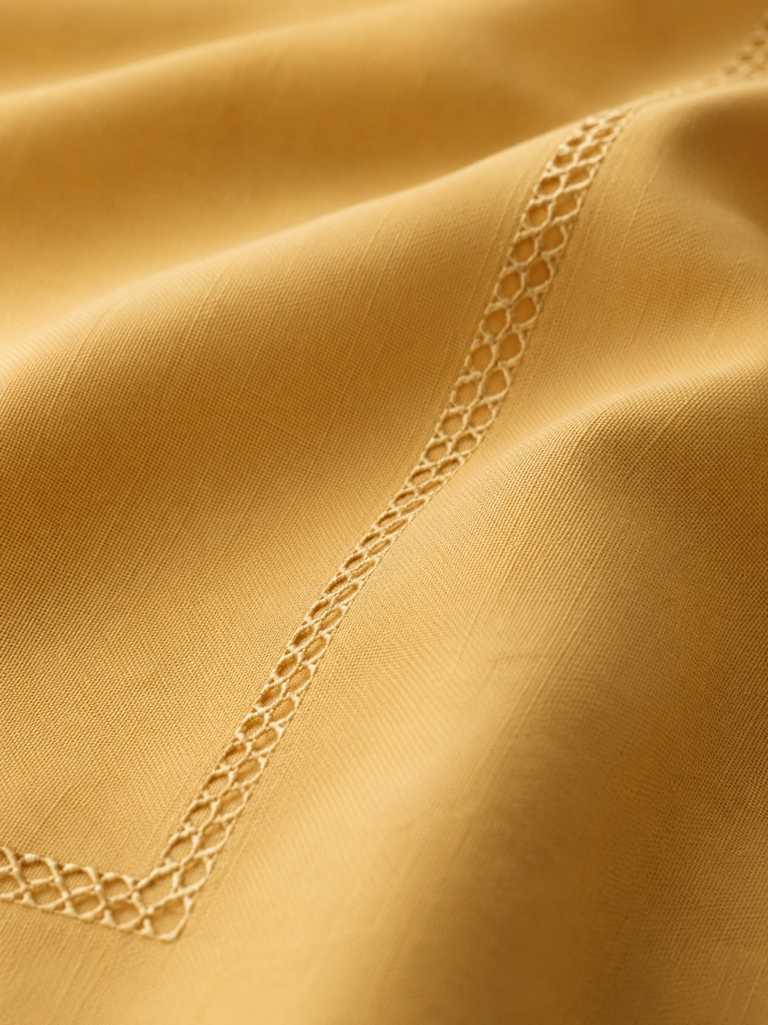 Golden Ochre Solid Bedsheet Set – Japanese Minimalist Luxury Design with 2 Pillow Covers