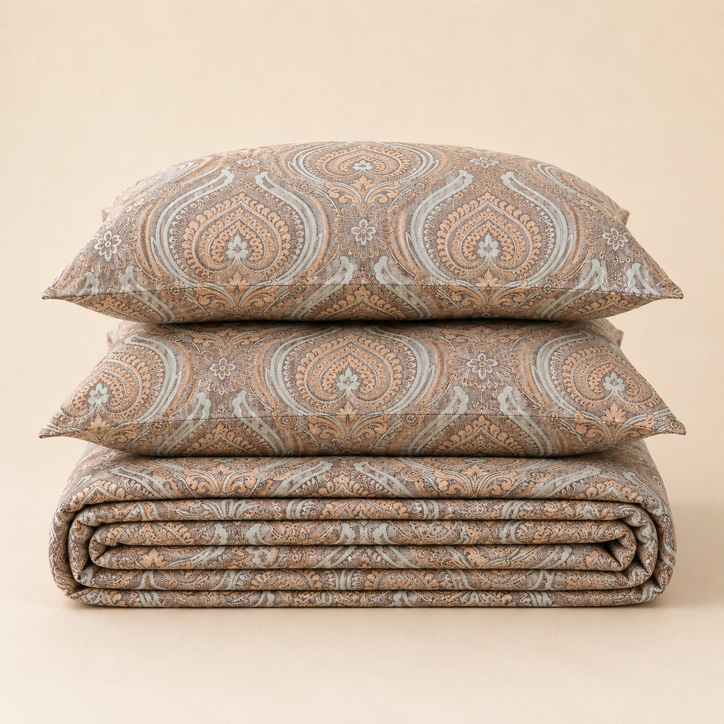 Brown Paisley Bedsheet Set – Traditional Floral Paisley Print with 2 Pillow Covers